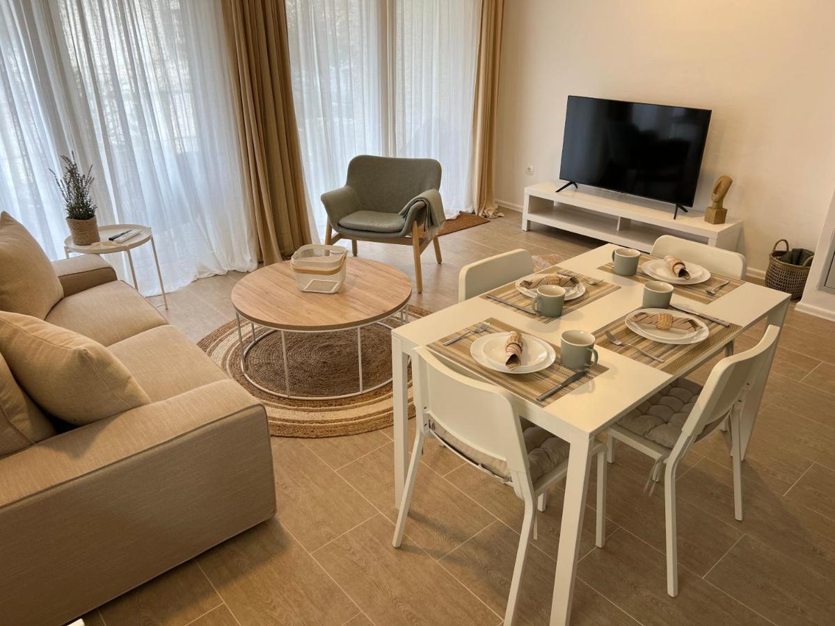 Sunset Huus Apartment สตารีกราด-ปาเคลนีซา ภายนอก รูปภาพ